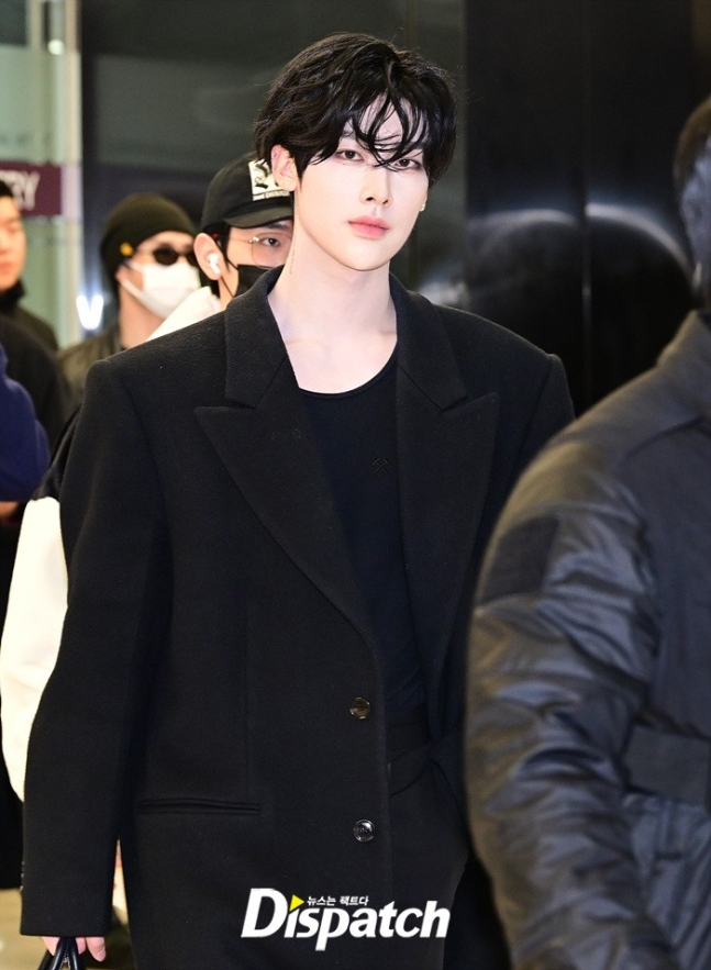 해외일정후 귀국하는 제로베이스원 멤버들 비주얼 레전드네요