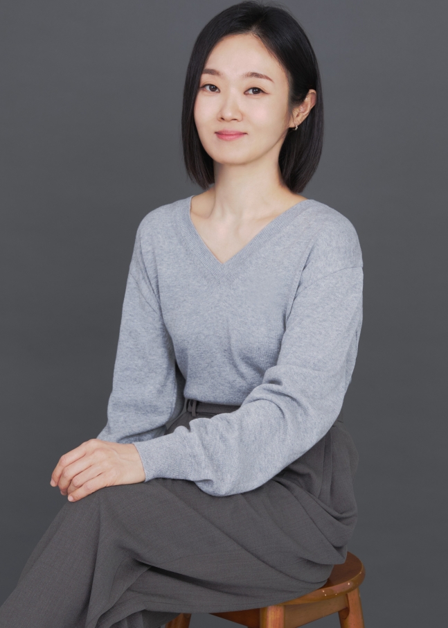 "언젠가는, 성장할 배우생활"…이봉련, 20년차의 고민들 | 인스티즈
