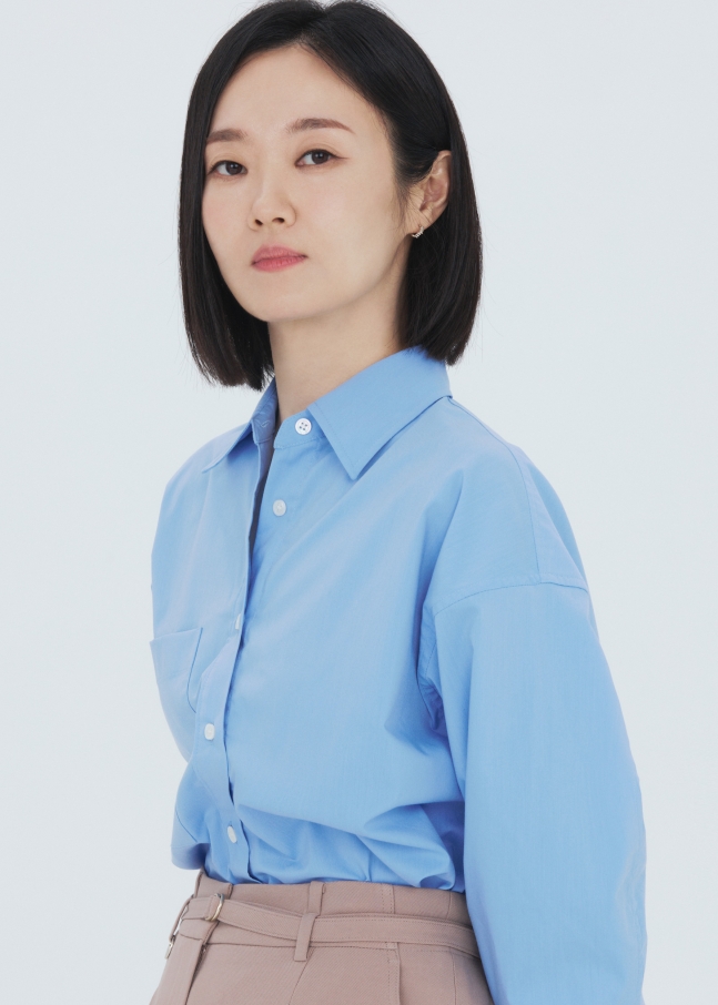 "언젠가는, 성장할 배우생활"…이봉련, 20년차의 고민들 | 인스티즈