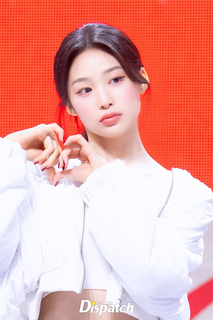 "싸이·<b>전소연</b>, 자부심 될 것"…<b>베이비돈크라이</b>, 당찬 데뷔 (쇼케이스)