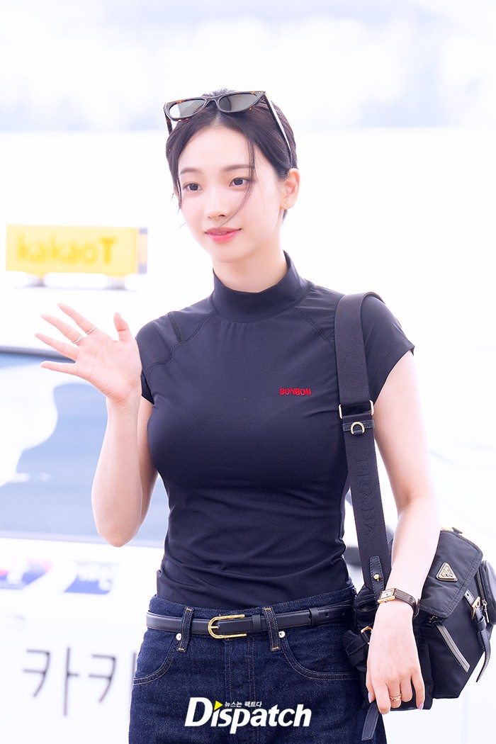 [현장포토] "미소에 사르르"...<b>카리나</b>, 살아있는 인형
