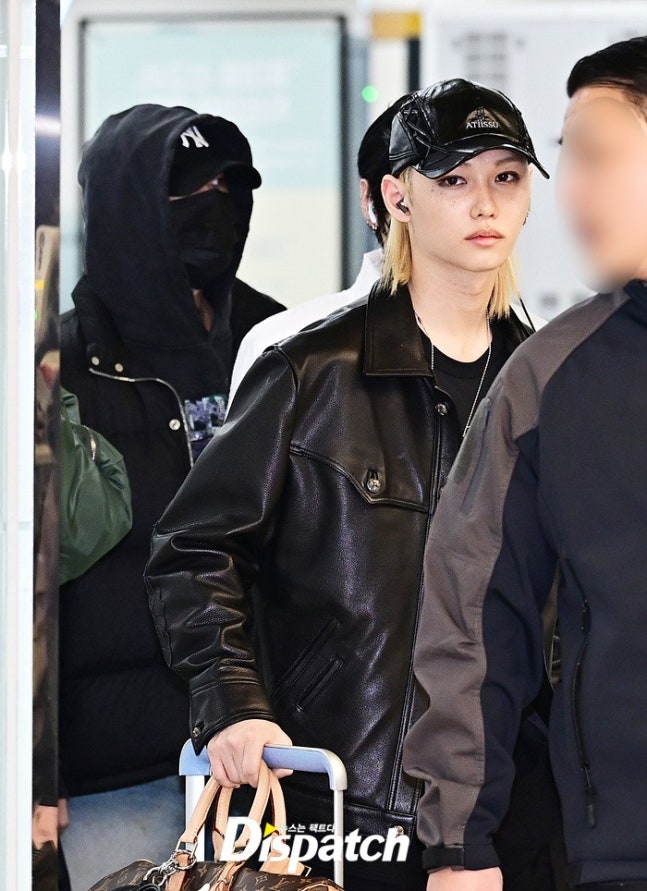 해외 일정을 마치고 입국하는 필릭스님