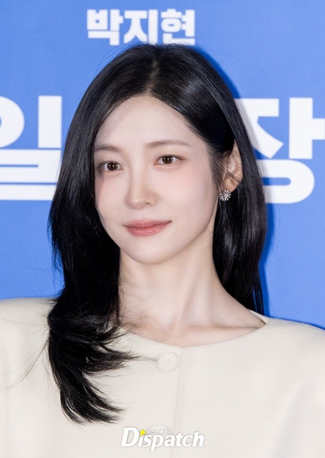 <b>박지현</b>, <b>에미상</b> 여우주연상 <b>후보</b>…"은중과 상연, 전세계가 알아봤다"