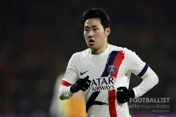 PSG 충격 패배! 이강인 또 '찬밥' 신세…엔리케, 윙어 없자 풀백 공격 올려버렸다