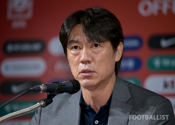 [전문] "<b>손흥민 주장</b> 잘해내고 있다" 홍명보 감독, 조규성 미발탁에는 ...