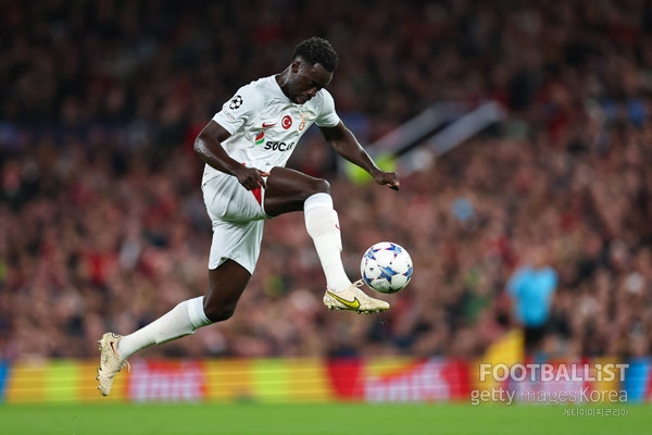 유벤투스 갈라타사라이 원정에서 5실점 패배