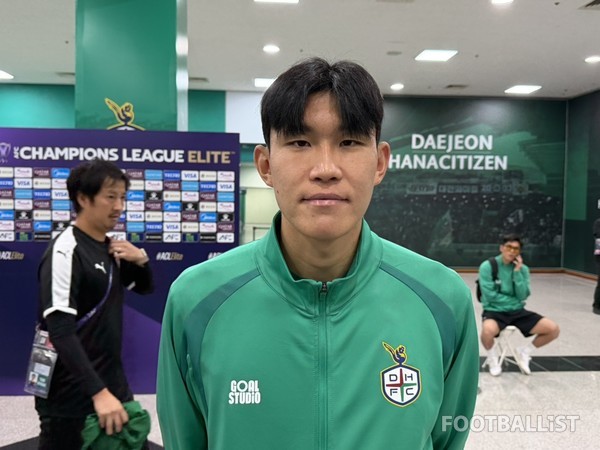 '모레노가 처음 직접 본 국가대표' 대전 <b>김봉수</b> "이제껏 했던 게 보답받...