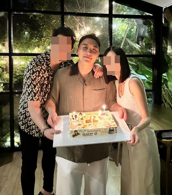 빅뱅 출신 승리, 출소 후 <b>태국</b> 유명인들과 화려한 생일파티