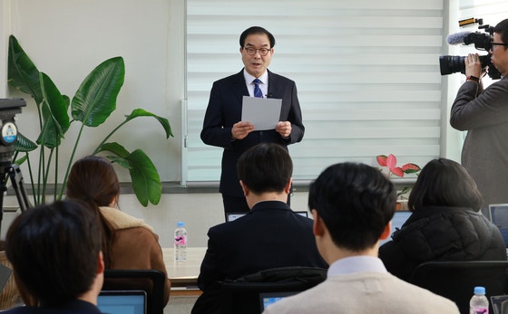 <b>이낙연</b> 최측근 남평오 "내가 <b>대장동</b> 의혹 최초 제보자"