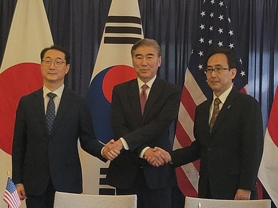 한·미·일 <b>북핵</b><b>대표</b> 오늘 서울서 회동…북 도발 등 대응 협의