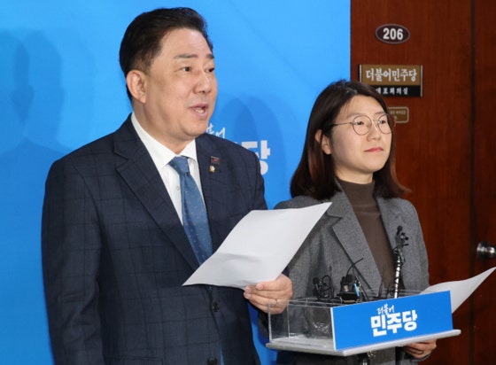 <b>민주당</b>, 3차 <b>공천</b>심사결과 발표…홍익표·고민정 등 단수<b>공천</b>