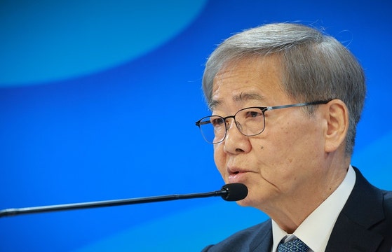 민주, <b>서영교</b>·<b>정청래</b> 등 17명 <b>단수공천</b>…비명계 4명은 경선