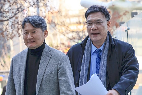 법원, 의대 교수들이 낸 '의대 증원 <b>집행정지</b>' <b>신청 각하</b>