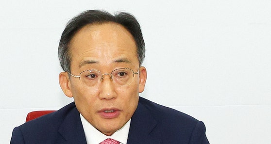 <b>추경호</b>, <b>닷새</b> 만에 원내대표 복귀…"국회, 국민의 것으로 돌려놓겠다"