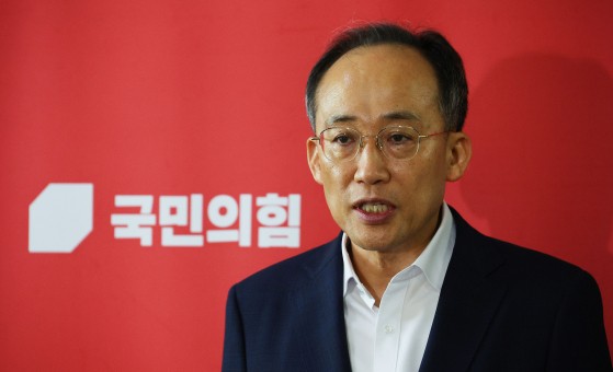 <b>추경호</b> "민주당, <b>이재명</b> 사법리스크에 검사 보복 수위 높여"