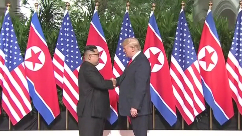 "<b>트럼프</b> 측, <b>김정은</b>과 직접 대화 검토"…'관세 폭탄' 엄포도