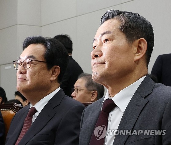 <b>대통령실</b>, <b>이재명</b> 등 <b>무고죄 고발</b>…"비상계엄 관련 허위<b>고발</b>"