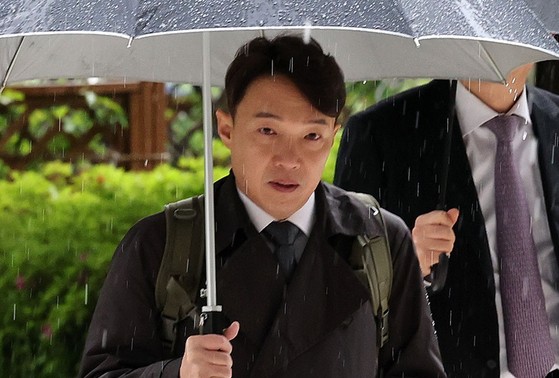 '위장전입·<b>접대</b> 의혹' <b>이정섭 검사</b> 첫 공판…"오류 바로잡겠다"