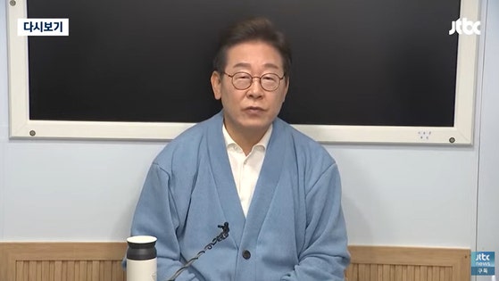<b>이재명</b> "<b>김상욱</b> 지지 참으로 감사…<b>입당</b>해 함께했으면"