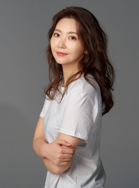 <b>임성언</b>, 오늘(17일) 비연예인 사업가와 <b>결혼</b>