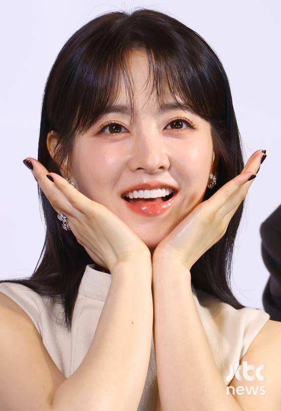 '<b>미지의 서울</b>' <b>박보영</b>, '첫 <b>1인 4역</b> 도전'