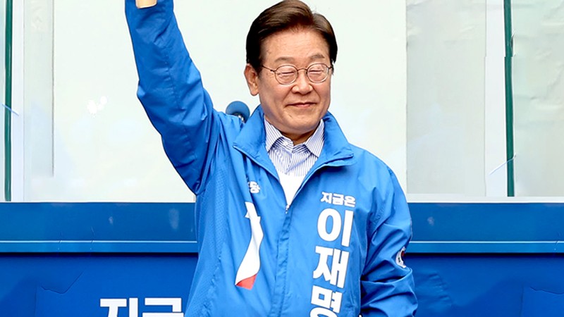 <b>이재명</b> "내란 세력 귀환 막아야"…<b>민생회복</b>·국민통합 강조하며 수도권...