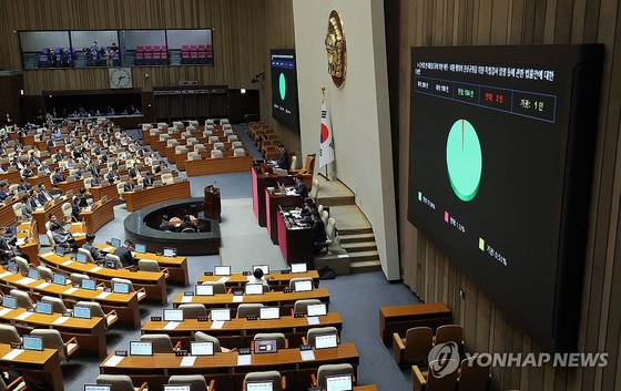 대통령실 "3대 <b>특검법</b>, <b>거부권</b> 쓸 <b>이유</b> 적고 국민 지지 받아"