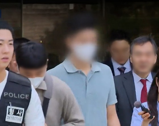 '<b>마약</b> 투약 혐의' <b>이철규 의원 아들</b> 부부 첫 재판 열려