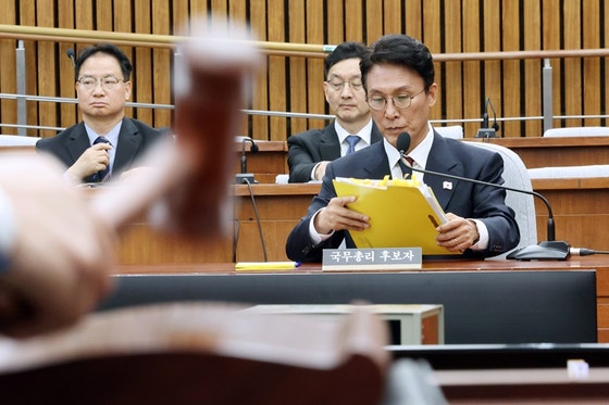 <b>김민석 청문회 파행</b>…국힘 "자료 오면 재개" vs 민주 "낙마 공작"