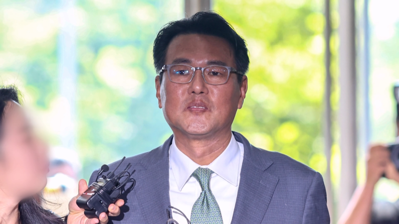 "VIP <b>격노</b> 없었다"→"화내는 것 들었다"…김태효, 특검 진술