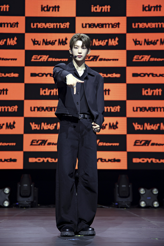 <b>아이덴티티</b> 김도훈 "<b>유네버멧</b> 등 세 개 유닛으로 활동 예정"