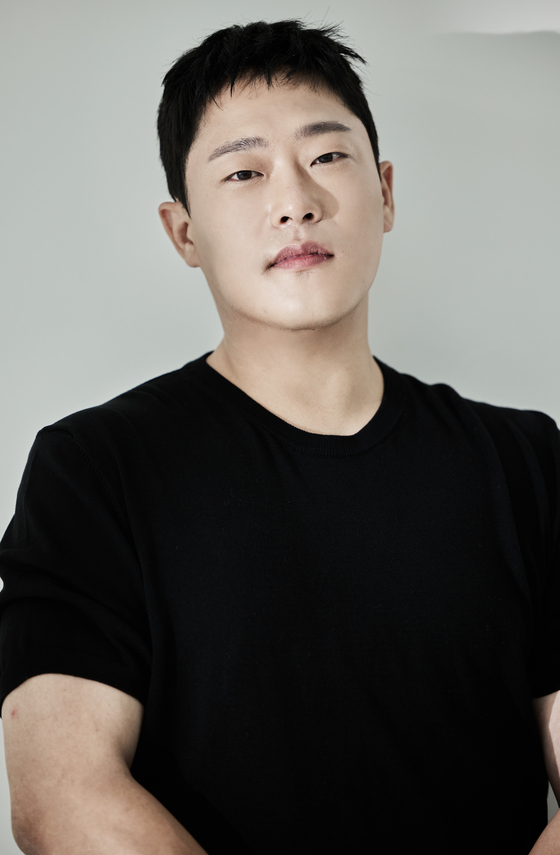 '<b>서초동</b>' <b>임성재</b> “인생 첫 베드신 촬영…로맨스 더 욕심나요”