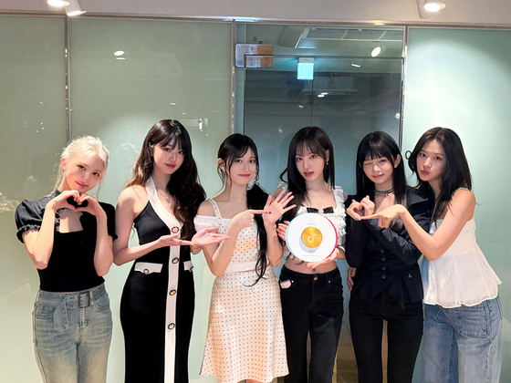 '컴백' <b>아이브</b>, <b>틱톡</b> <b>팔로워</b> 1000만 돌파
