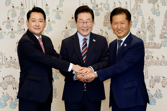 여야 대표 '<b>민생경제협의체</b>' <b>구성 합의</b>…"실무협의 진행"