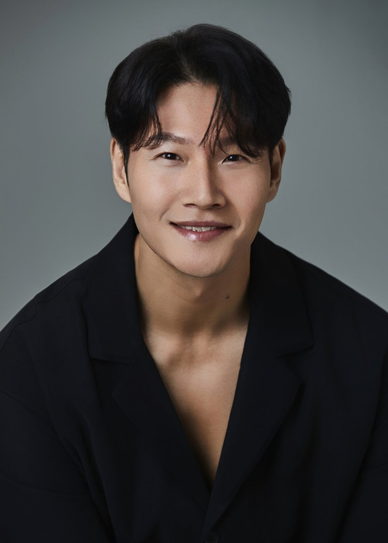 <b>김종국</b>, 지드래곤·송강호와 한솥밥…<b>갤럭시</b> 전속계약