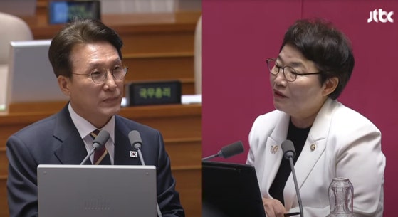 김 <b>총리</b>, 내년 지방선거 출마 여부 묻자 "생각 없다"
