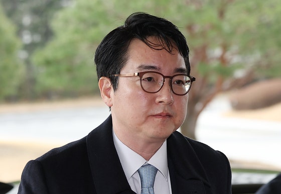 공수처, '<b>딸 특혜채용 의혹</b>' <b>심우정</b> 집·외교부 압수수색