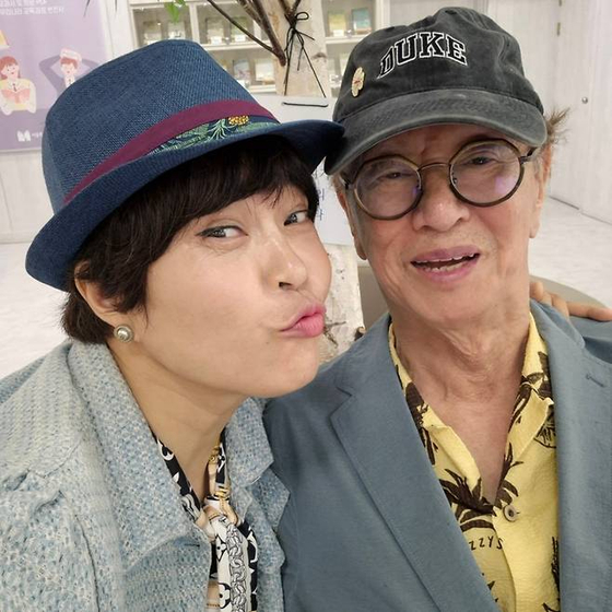 "천국에서 다시 만나" 조혜련, 회개의 기도 <b>故전유성 추모</b>
