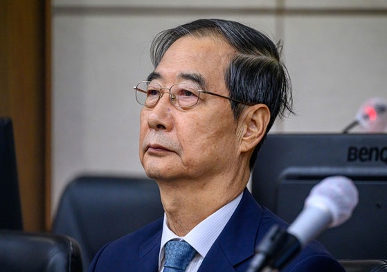 한덕수 재판서 '3급비밀' <b>계엄</b> 당일 <b>대통령실 CCTV</b> 중계
