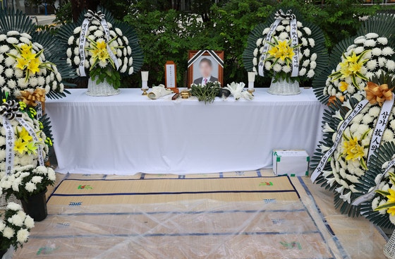 숨진 <b>양평 공무원</b> 측 "직권남용 혐의로 김건희 특검 고발할 것"