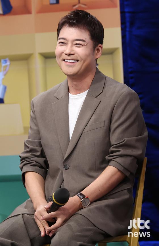 <b>전현무</b>, 생일 맞이 연세의료원 '<b>1억 기부</b>' 따뜻한 영향력