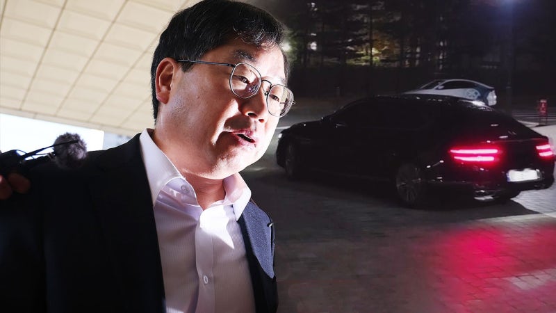 [맞수토론] '사의' <b>노만석</b>, 유유히 퇴근…여야 패널 입 모아 "비겁한"