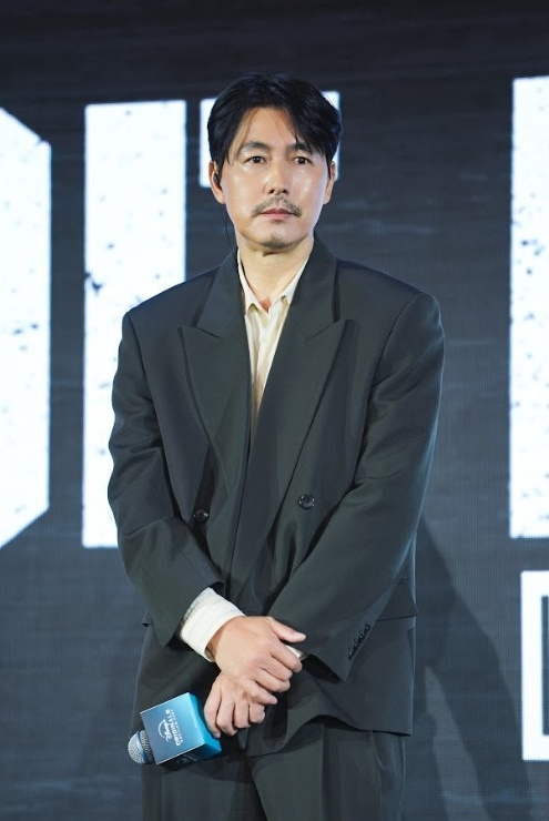 [현장] '아빠' 된 <b>정우성</b>, '<b>메이드</b> 인 <b>코리아</b>' 위해 “용기” 낸 사연