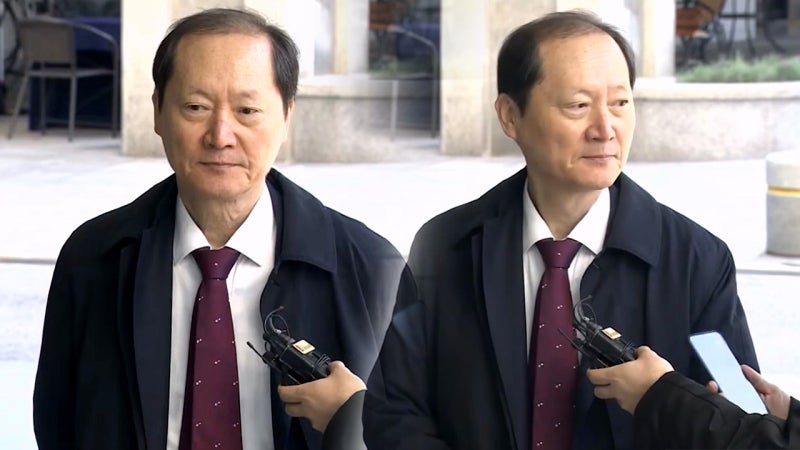 '<b>안가회동</b>' <b>이완규</b> 전 <b>법제처장</b>, 특검 조사…"억측 해명할 것"