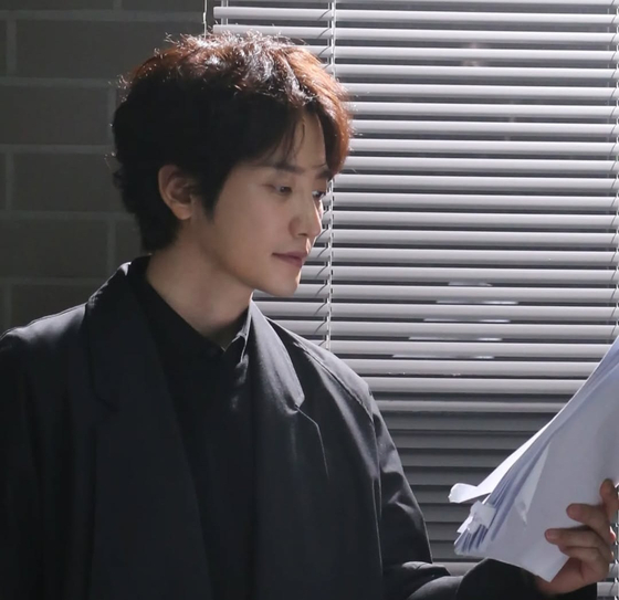 <b>박시후</b>, '가정파탄범' <b>루머</b>에 뿔났다 “유포자 형사 고소”