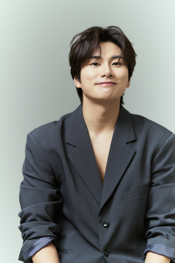 <b>이이경</b>, 악재 극복하고 본업 집중…<b>일본 드라마</b> 첫 도전