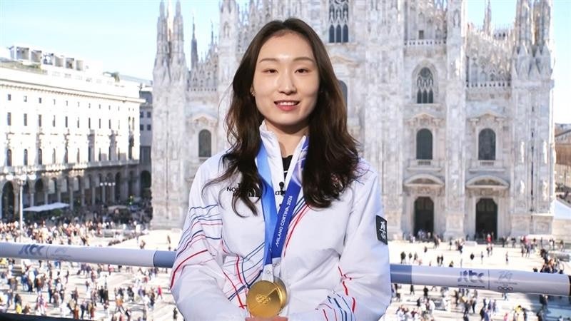 [인터뷰] 최민정 "추월 순간, 한국 선수끼리 '최선의 결과' 위해 경기"