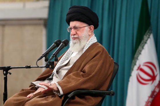 이란 측 "하메네이 사망" 공식 확인…"40일 국가 애도기간"