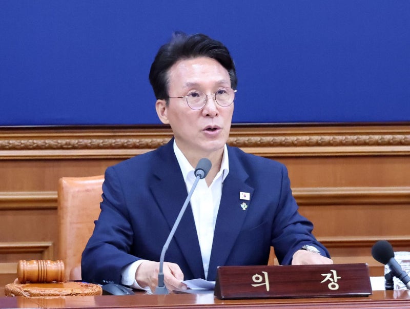 김민석 총리, 잠실 봉쇄 시위에 “무슨 권리로 정당한 통행 막나” 엄정 대응 주문