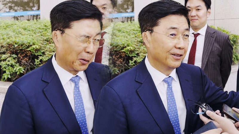 윙크하며 "오해 풀렸다" 했지만…특검의 '단서'는 달랐다